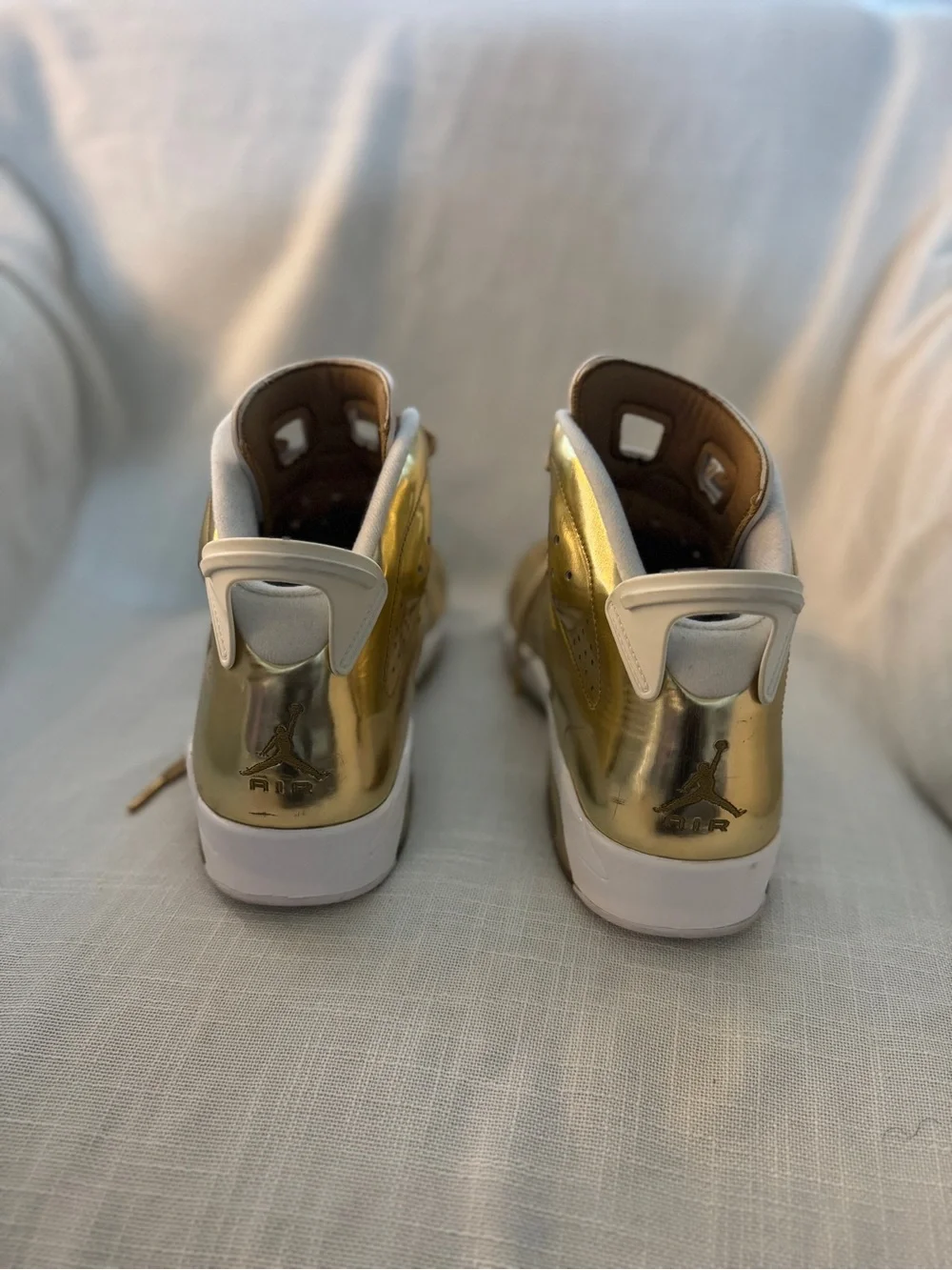 Air Jordan 6 – “Pinnacle Gold”